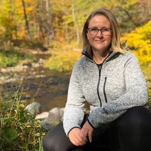 Meet your Posher, Geneviève